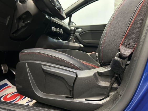 Renault CAPTUR 1.3 TCe mild hybrid 140ch RS Line Bleu