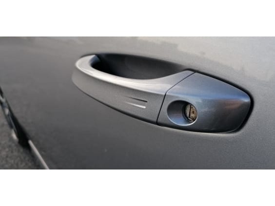 Peugeot 308 1.5 BlueHDi 130 EAT8 GT gris artense