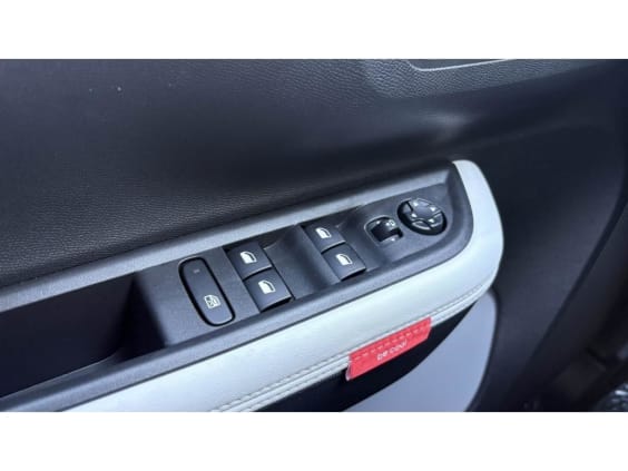 Citroën C3 Aircross 1.2i Hybrid - 145 - Max  7 Places Vert Montana + Toit Blanc