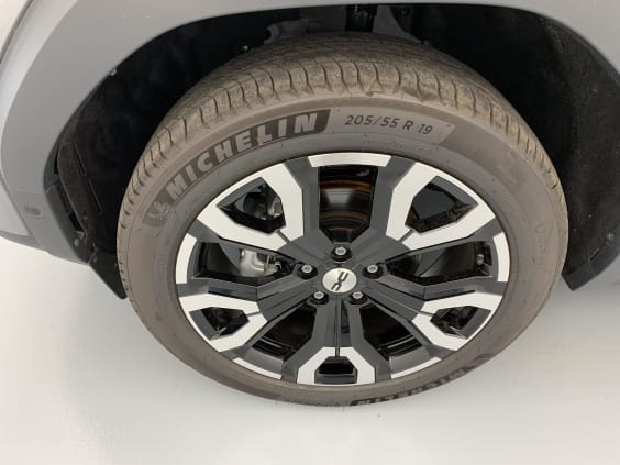 Dacia BIGSTER Mild Hybrid 140 Journey Gris Schiste / Toit Noir