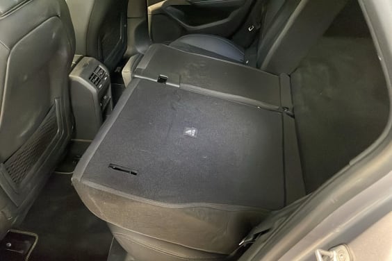 Peugeot 308 SW PHEV 225 e-EAT8 GT gris artense