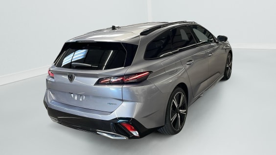 Peugeot 308 SW PHEV 225 e-EAT8 GT gris artense