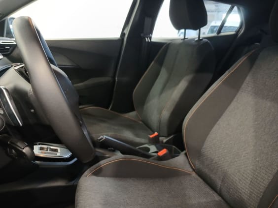 Peugeot 2008 Style Hybrid 145 ch e-DCS6 Noir