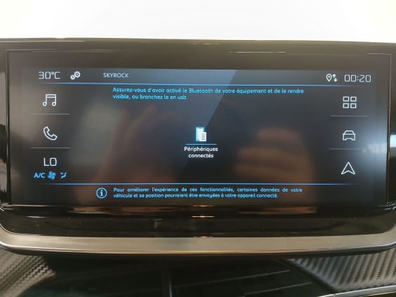 Peugeot 2008 Style Hybrid 145 ch e-DCS6 Noir