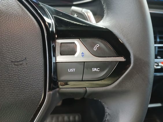 Peugeot 2008 Style Hybrid 145 ch e-DCS6 Noir