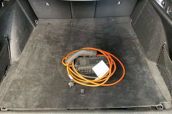 Peugeot 308 SW PHEV 225 e-EAT8 GT gris artense
