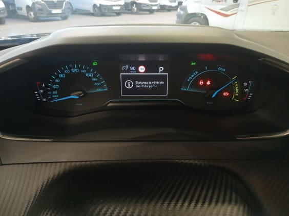 Peugeot 2008 Style Hybrid 145 ch e-DCS6 Noir