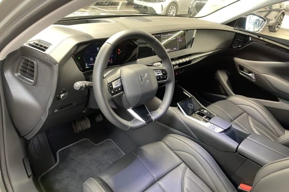 DS DS4 PureTech 130 EAT8 Rivoli Gris Laqué