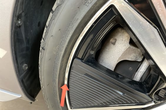 Peugeot 308 SW PHEV 225 e-EAT8 GT gris artense