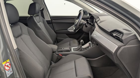 Audi Q3 35 TDI 150 ch S tronic 7 Design Gris Nano