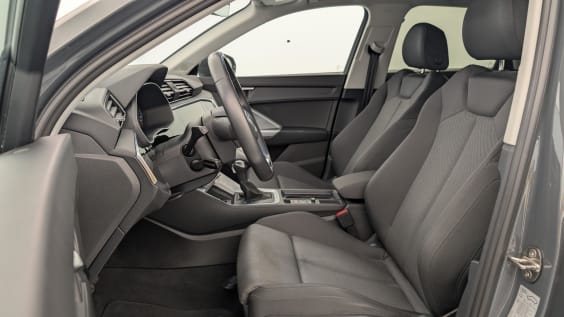 Audi Q3 35 TDI 150 ch S tronic 7 Design Gris Nano