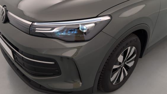 Volkswagen Tiguan 1.5 eTSI 131ch DSG7 Life Plus Vert Cipressino