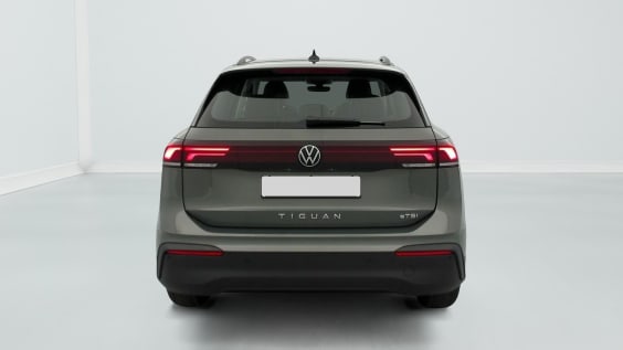 Volkswagen Tiguan 1.5 eTSI 131ch DSG7 Life Plus Vert Cipressino