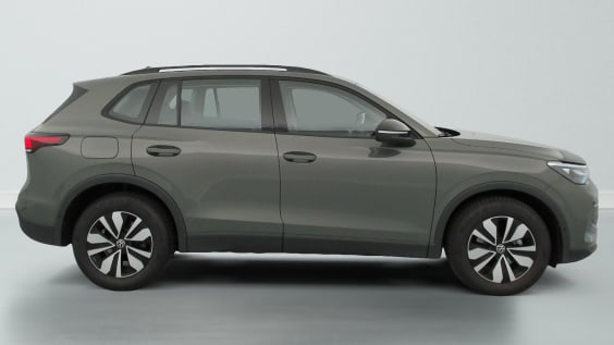 Volkswagen Tiguan 1.5 eTSI 131ch DSG7 Life Plus Vert Cipressino