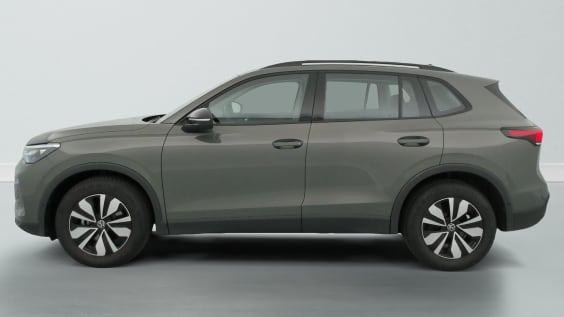 Volkswagen Tiguan 1.5 eTSI 131ch DSG7 Life Plus Vert Cipressino