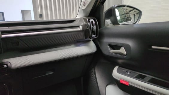 Citroën C3 Aircross Nouveau C3 Aircross Hybride 145 ch Aut Max Gris Mercury / Toit Noir