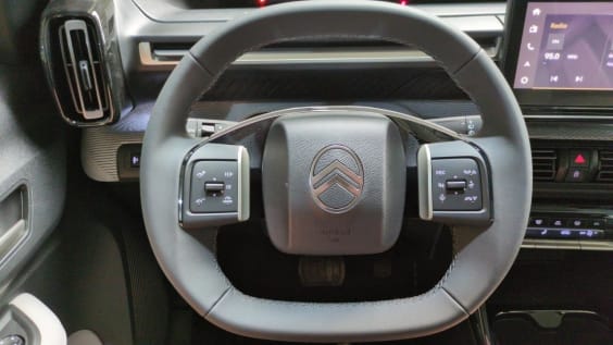 Citroën C3 Aircross Nouveau C3 Aircross Hybride 145 ch Aut Max Gris Mercury / Toit Noir