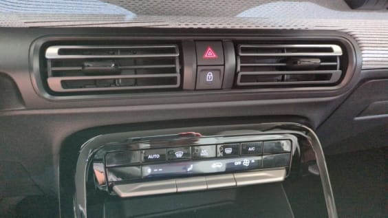 Citroën C3 Aircross Nouveau C3 Aircross Hybride 145 ch Aut Max Gris Mercury / Toit Noir