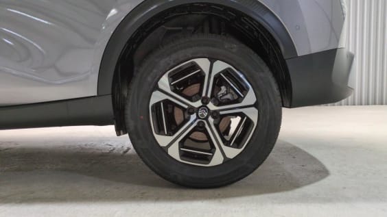 Citroën C3 Aircross Nouveau C3 Aircross Hybride 145 ch Aut Max Gris Mercury / Toit Noir