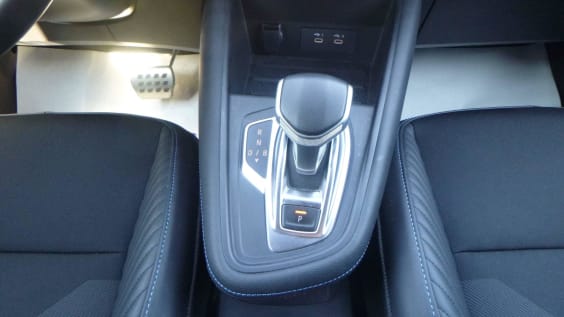Renault CAPTUR Captur E-Tech full hybrid 145 ch esprit Alpine Gris Rafale/Toit Noir Etoilé