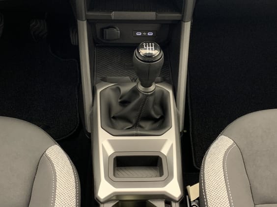 Dacia BIGSTER Mild Hybrid 140 Journey Gris Schiste