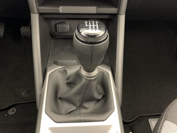 Dacia BIGSTER Mild Hybrid 140 Journey Gris Schiste