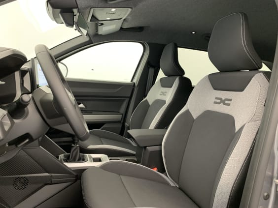 Dacia BIGSTER Mild Hybrid 140 Journey Gris Schiste