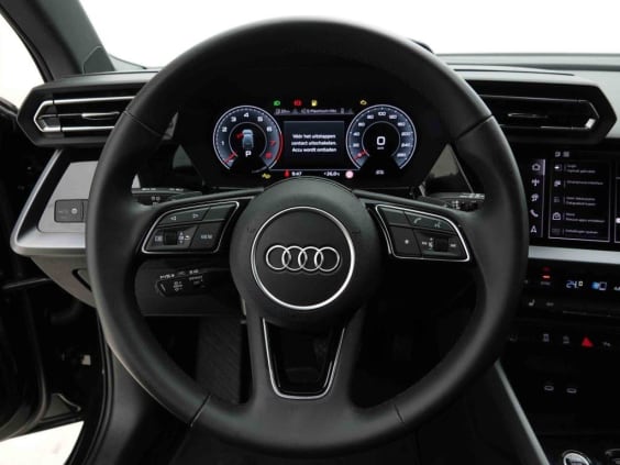 Audi A3 30 TFSI 116 S-TRONIC SPORTBACK Noir