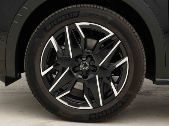 Peugeot 5008 145 E-DCS6  HYBRID GT Noir