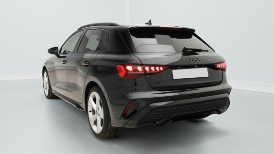 Audi A3 30 TFSI 116 S-TRONIC SPORTBACK Noir