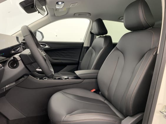 MG EHS 1.5 Hybrid+ 224 ch Luxury Pearl White