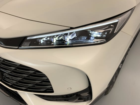 MG EHS 1.5 Hybrid+ 224 ch Luxury Pearl White