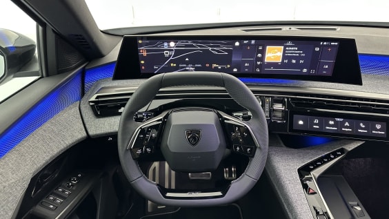 Peugeot 5008 5008 1.2 Hybrid 145ch GT e-DCS6 Blanc Okenite