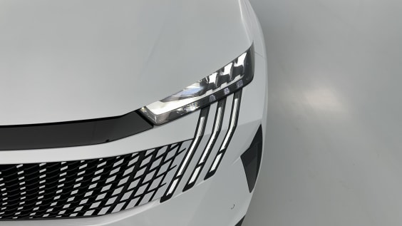 Peugeot 5008 5008 1.2 Hybrid 145ch GT e-DCS6 Blanc Okenite