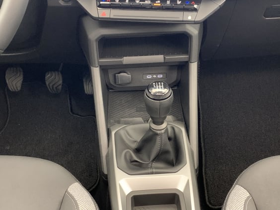 Dacia BIGSTER Mild Hybrid 140 Journey Bleu Indigo