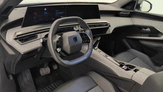 Peugeot 3008 Hybrid 145 e-DCS6 Allure Gris Titane