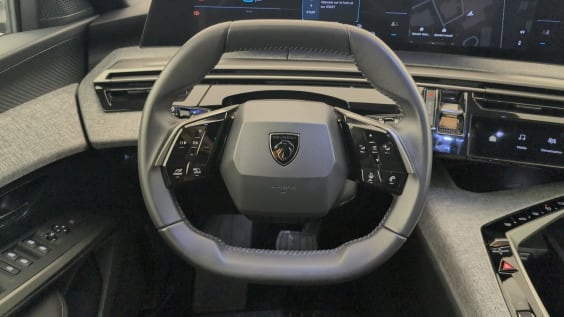 Peugeot 3008 Hybrid 145 e-DCS6 Allure Gris Titane