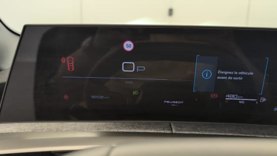 Peugeot 3008 Hybrid 145 e-DCS6 Allure Gris Titane
