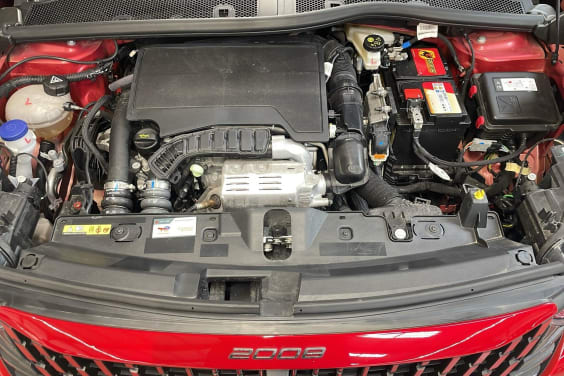 Peugeot 2008 100 S&S BVM6 Allure Rouge Elixir