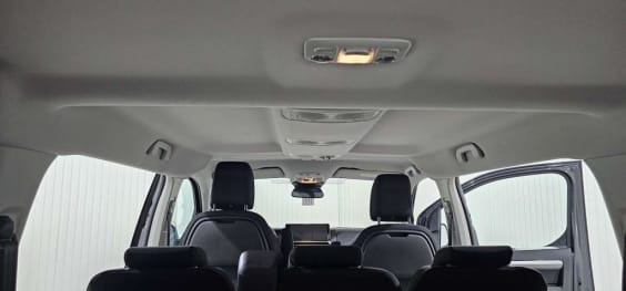 Peugeot Traveller Traveller M Diesel 180 ch Automatique Business Gris Titane