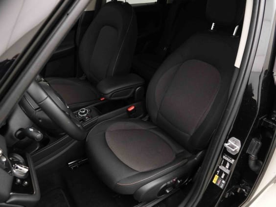 Mini COUNTRYMAN 1.5iA Cooper SE 220 PHEV ALL4 Noir