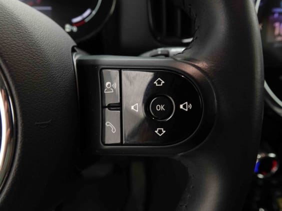 Mini COUNTRYMAN 1.5iA Cooper SE 220 PHEV ALL4 Noir