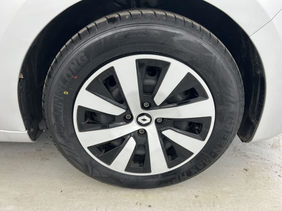 Renault Clio TCe 90 Equilibre Gris