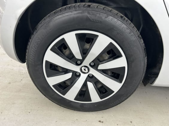 Renault Clio TCe 90 Equilibre Gris