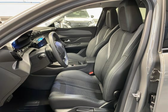 Peugeot 308 Hybrid 145 e-DCS6 Allure Gris Selenium