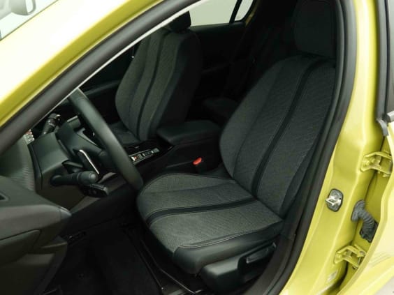 Peugeot 208 HYBRID 110 AUT ALLURE Jaune