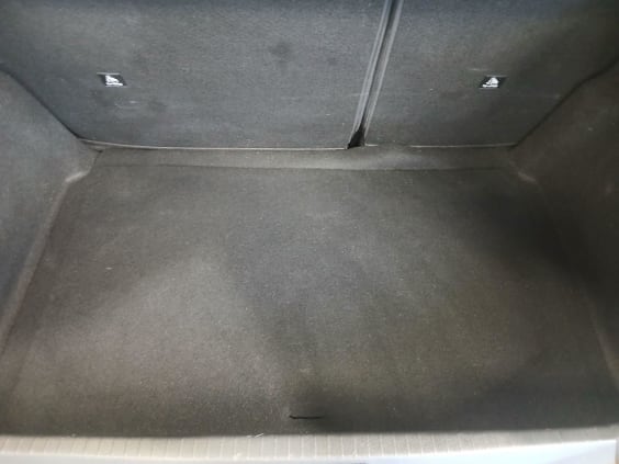 Peugeot 208 STYLE 100 CH BVM6 Gris