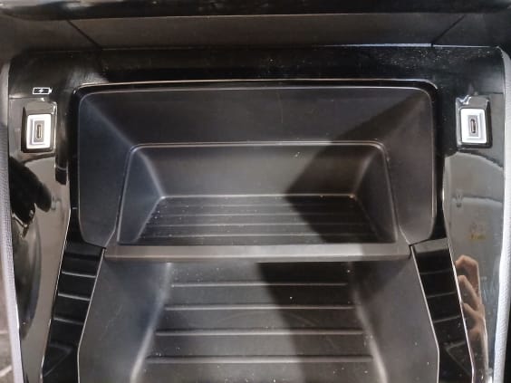 Peugeot 208 STYLE 100 CH BVM6 Gris