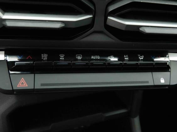 Dacia BIGSTER 1.2 TCE 140 MHEV JOURNEY Vert