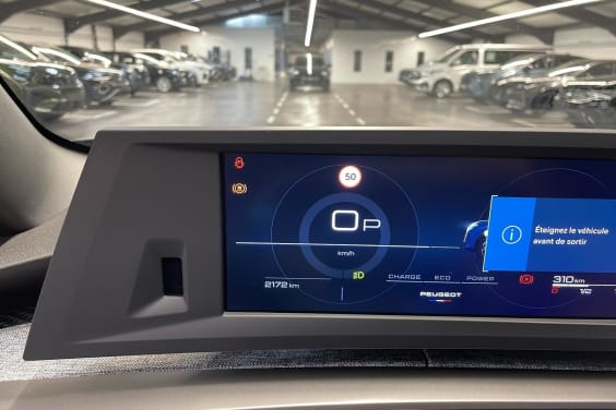 Peugeot 3008 Hybrid 145 e-DCS6 Allure Gris Titane